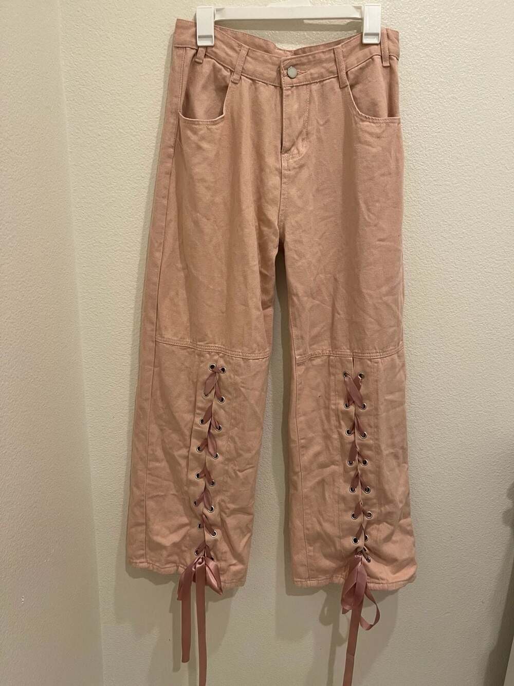 Boohoo Lace-Up Detail Pink Baggy jeans - Picture 4 of 10